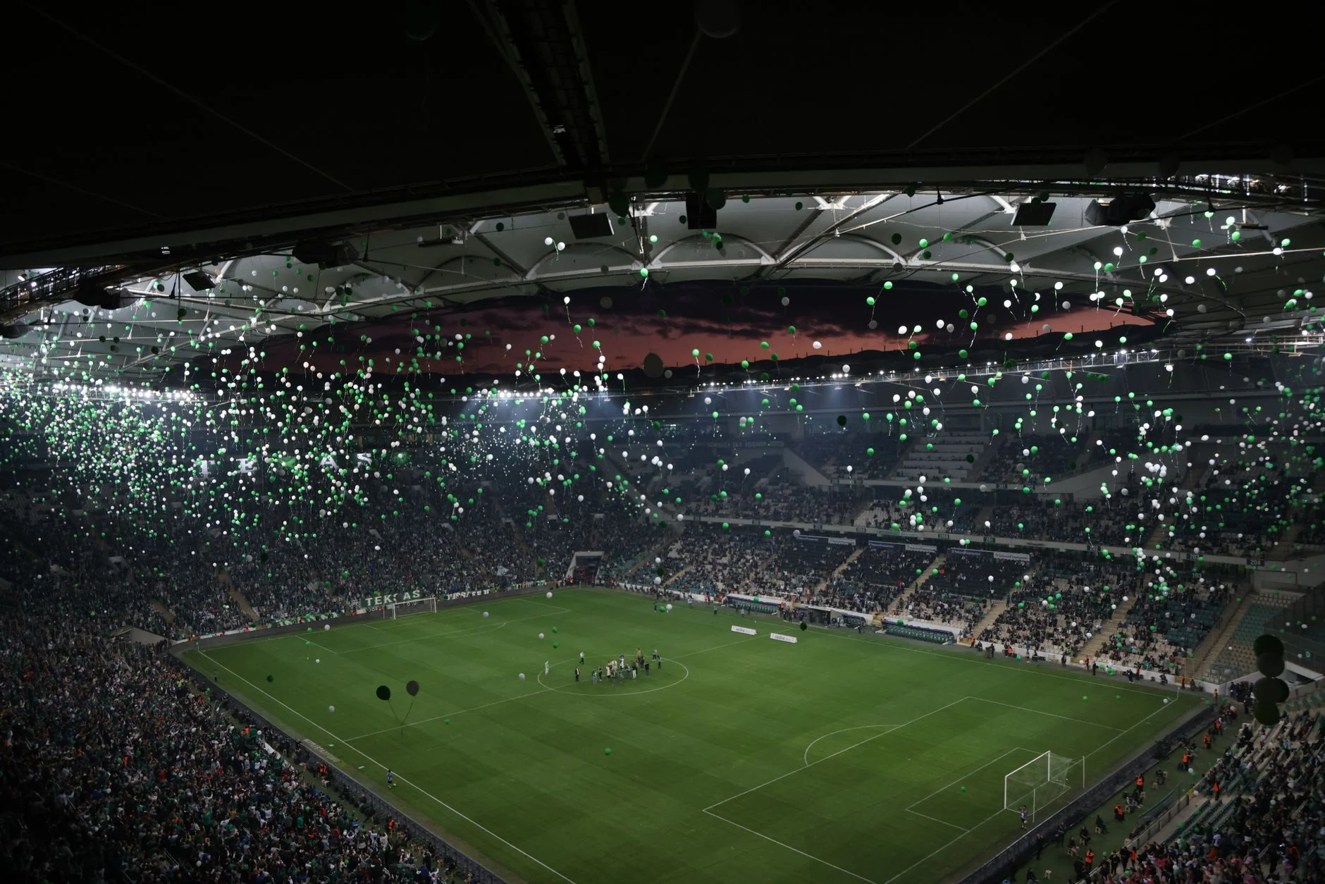 World Cup 2026 fans celebrating at Estadio Azteca Mexico City