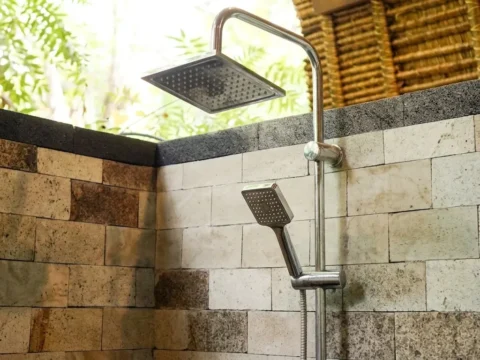 Open-air bamboo bathroom at Ocean Prana Village